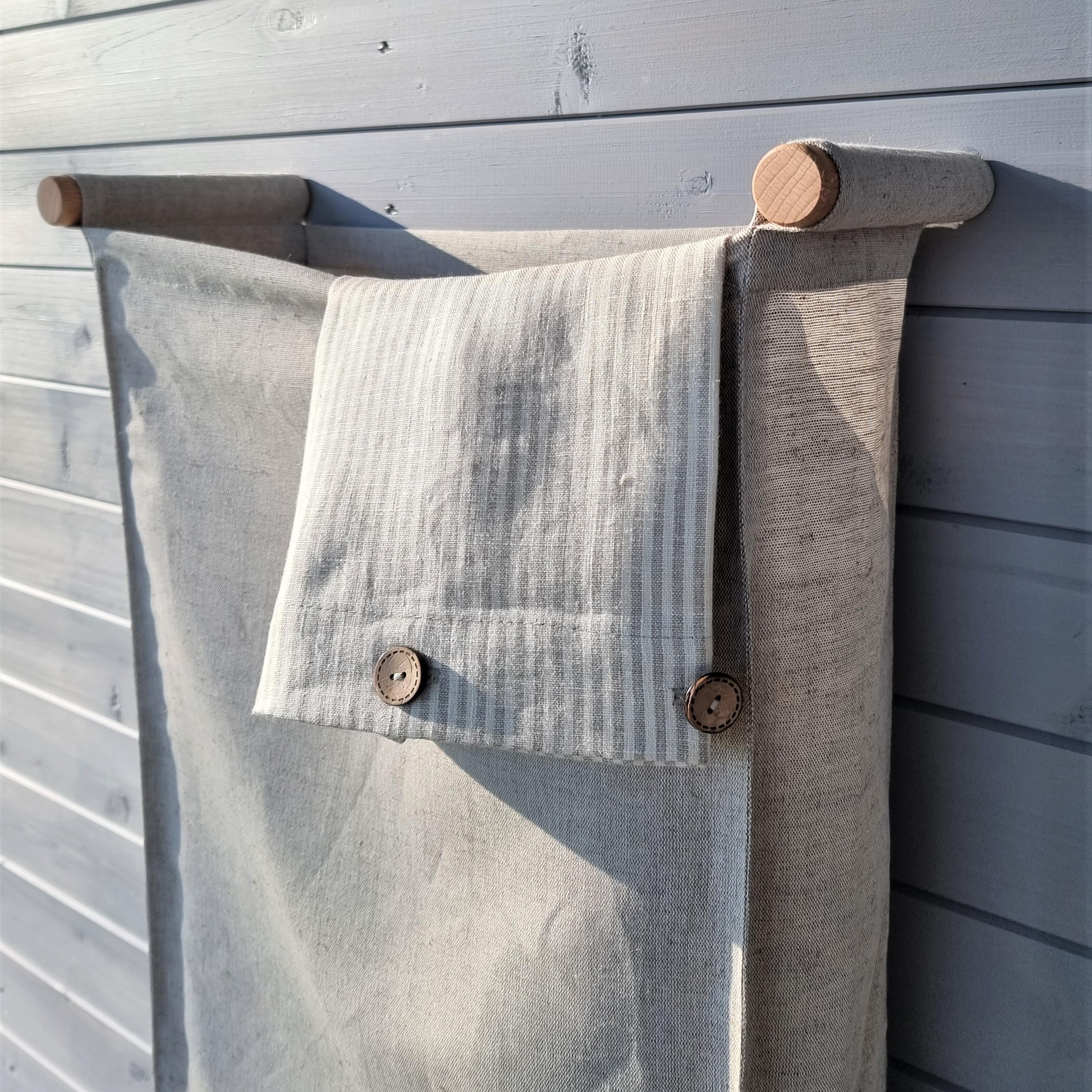 Wall Hanging Laundry Basket With Poles - Linen